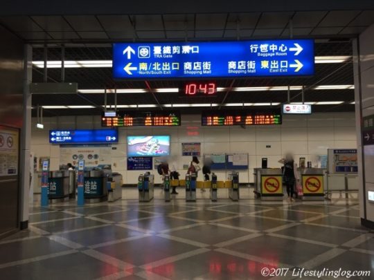 台湾鉄道の松山駅