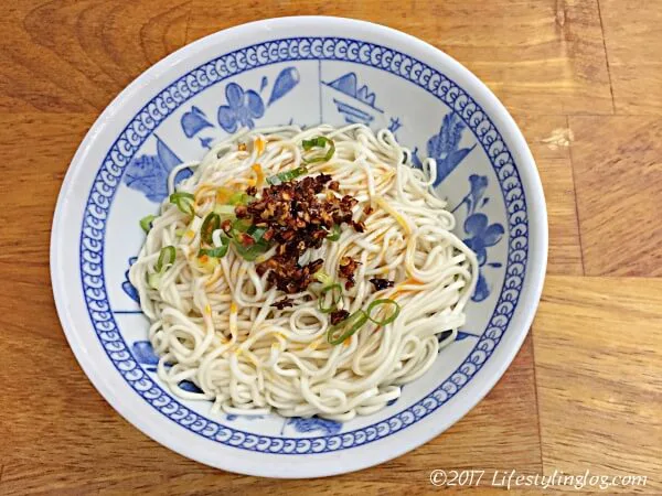 樺林乾麵 シンプルの極み 台湾で汁なし麺を食べたい時におすすめのお店 ライフスタイリングログ