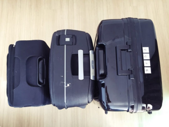 スーツケースの容量比較（60L・80L・100L）