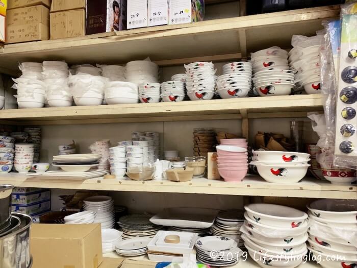 ペナンにある（陶昇棧）THOW SENG CHANで販売されている伝統デザインの陶器
