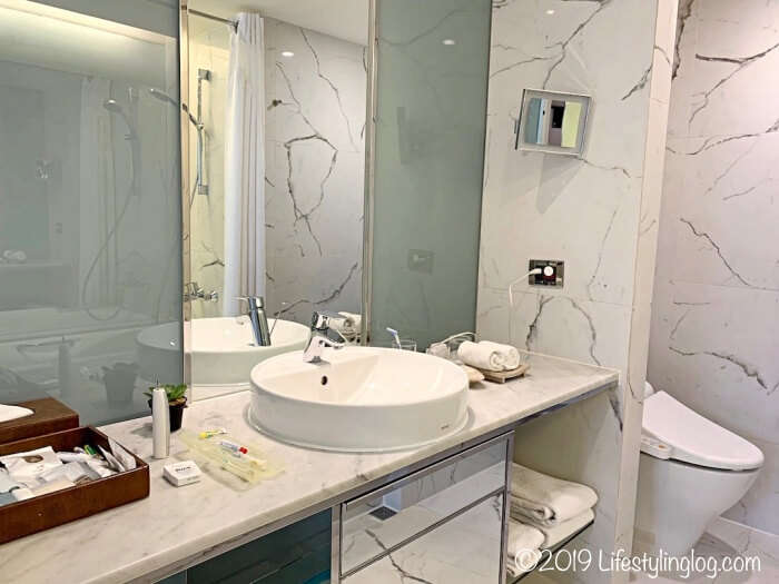 シャトー・デ・シン高雄（Chateau de Chine Hotel Kaohsiung）の客室バスルーム