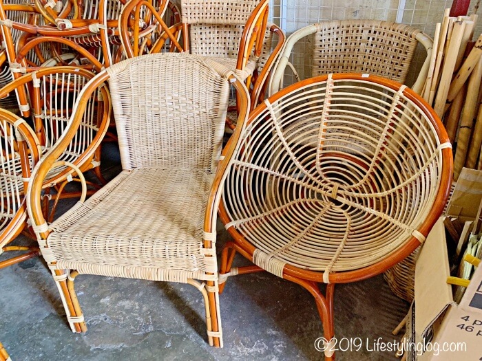 悅興（YAT HENG）で販売されている籐（ラタン）の椅子
