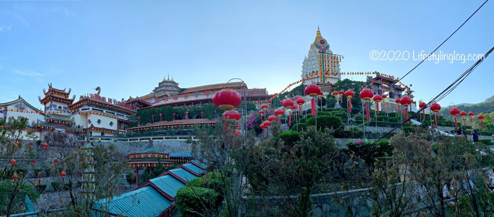 極楽寺(Kek Lok Si Temple)の全体像