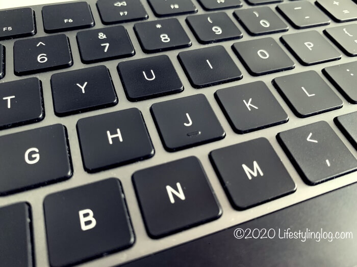 Magic Keyboard（マジックキーボード）のキーストローク