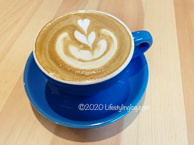 RAGEのカフェラテ