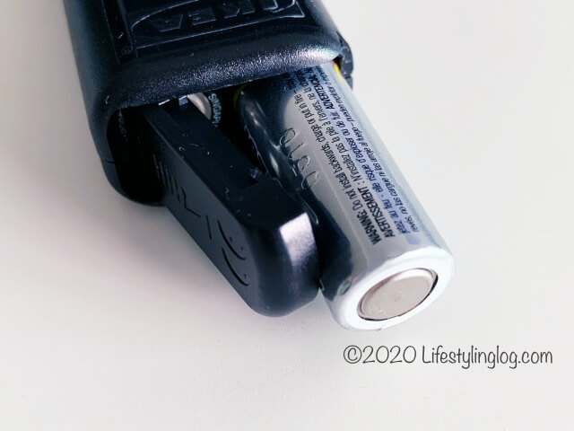 IKEAのミルク泡立て器のPRODUKT（プロドゥクト）の電池の入れ方（マイナスの向き）