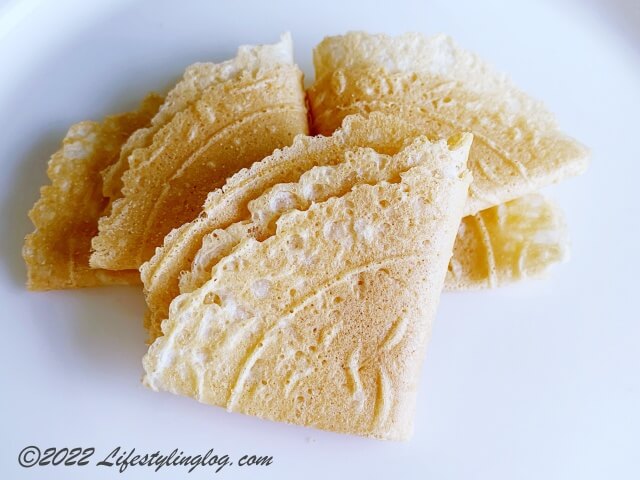 サクサク＆ホロホロ食感のマレーシアのKuih Kapit（クエカピッ）ラブレタークッキー