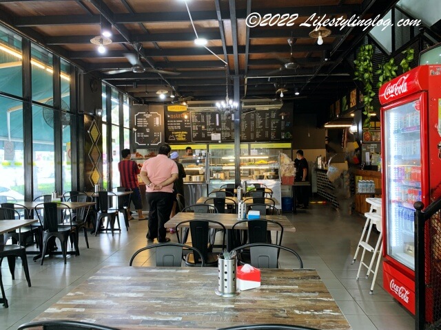 Kota DamansaraにあるHameediyahの店内