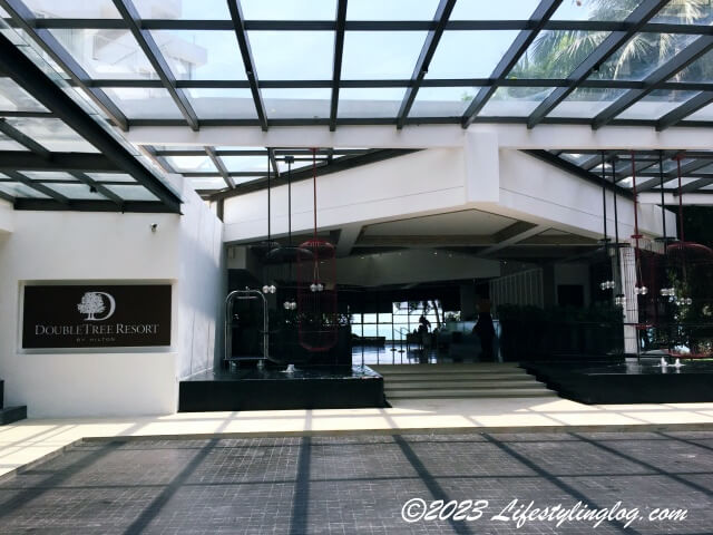 DoubleTree Resort by Hilton Penang（ダブルツリーリゾートバイヒルトンペナン）のエントランス