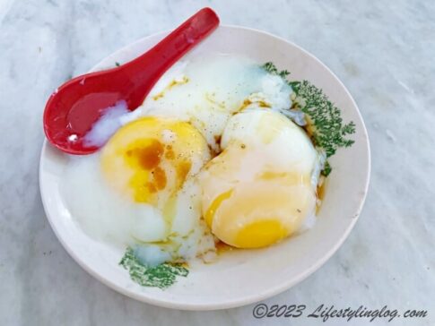マレーシアの温泉卵のHalf Boiled Egg（ハーフボイルドエッグ）