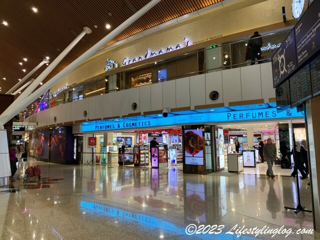 クアラルンプール国際空港ターミナル1にある免税店