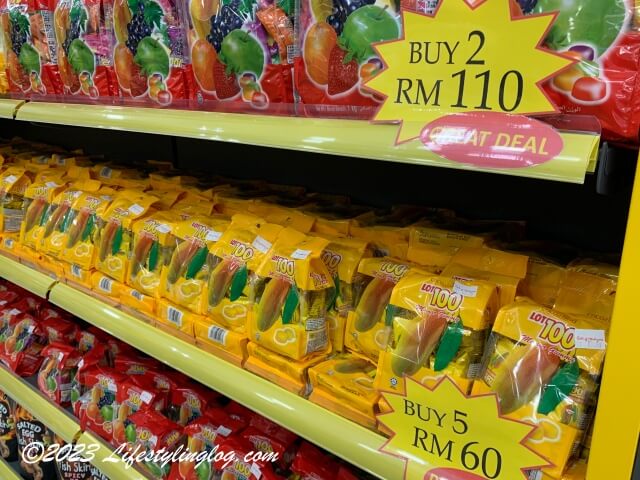 Taste of Malaysiaで販売されているLot100のマンゴーグミ