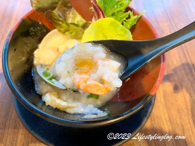 MGH三井ガーデンホテル台北忠孝の朝食の海鮮おかゆ