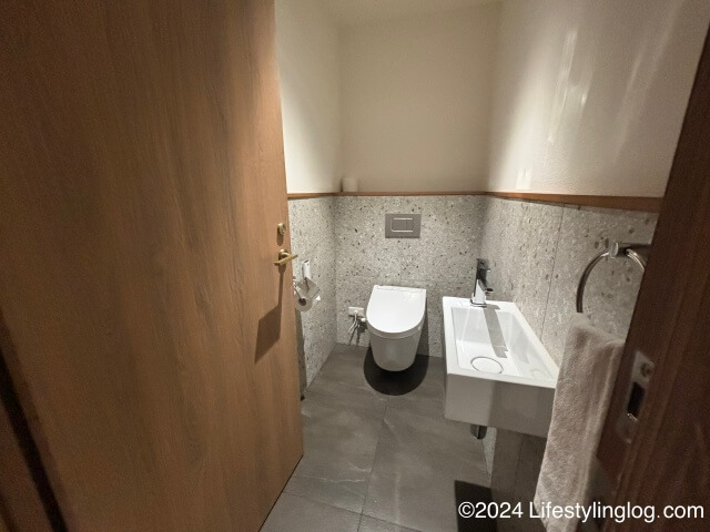 相鉄グランドフレッサ台北西門の客室のトイレ