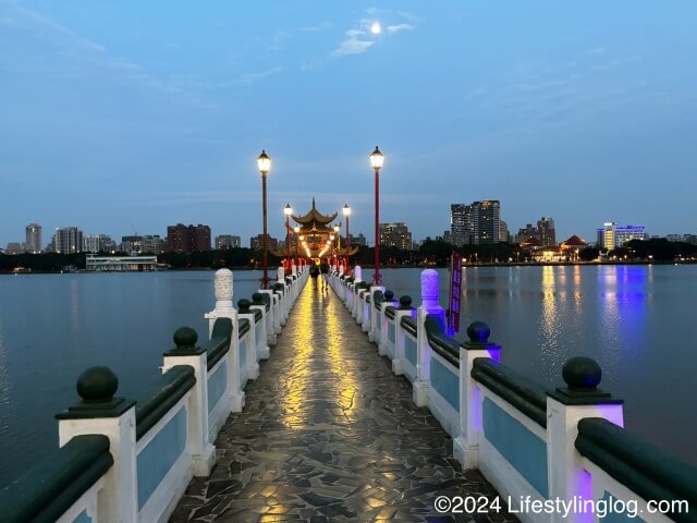 夜の撮影におすすめの蓮池潭