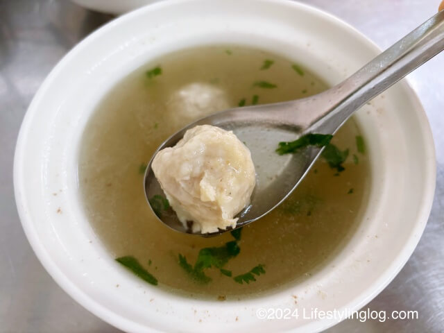 阿進切仔麺の旗魚丸湯