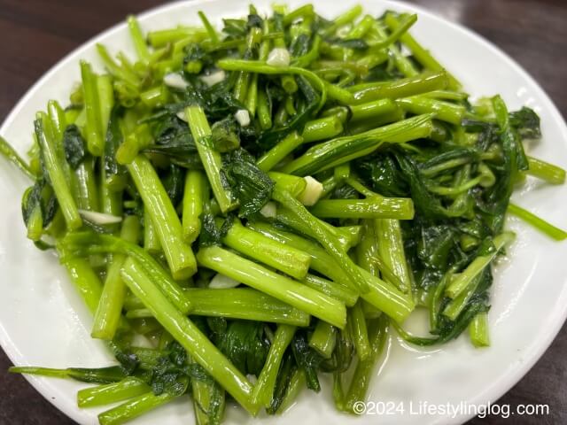 劉家酸白菜火鍋の季節の野菜炒め