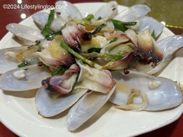 KK Garden Seafood（KKガーデンシーフード）のGeoduck Clam（象鼻螺）