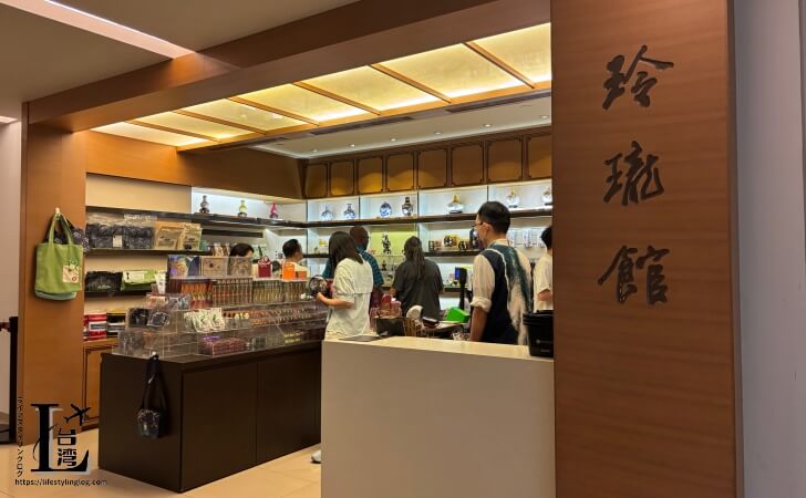 国立故宮博物院の土産店