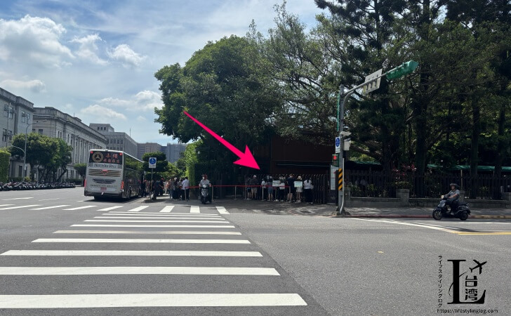 台湾総統府の見学入り口
