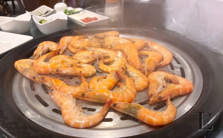 漉 海鮮蒸気鍋の海老