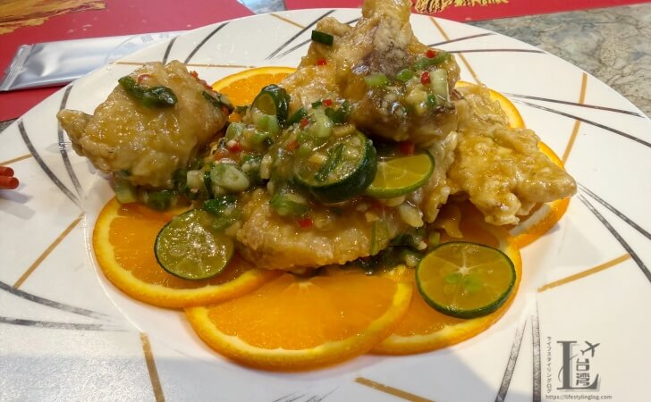 酔月楼のスズキ金柑あんかけ