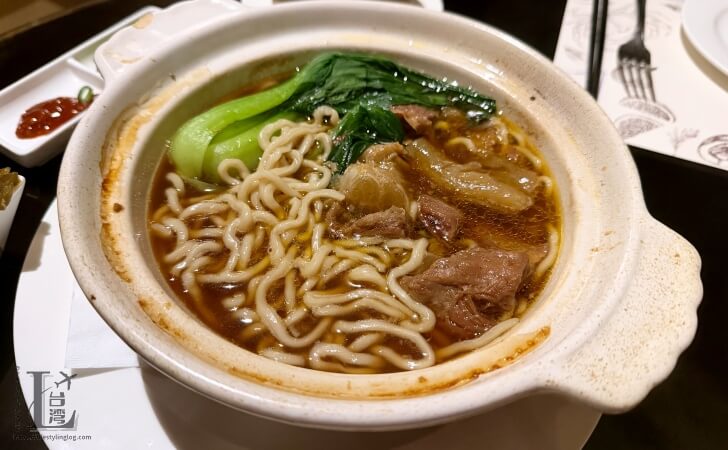 パレデシンホテル台北(君品酒店) のLe Théの牛肉麺