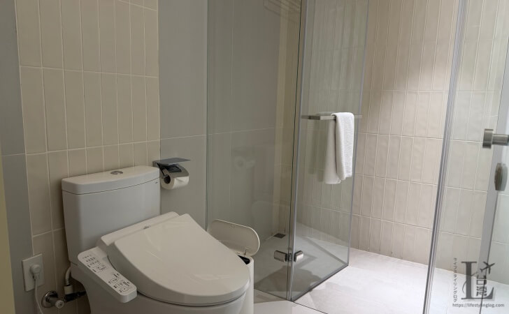 LORE HOTEL(楽爾公寓)のバスルーム