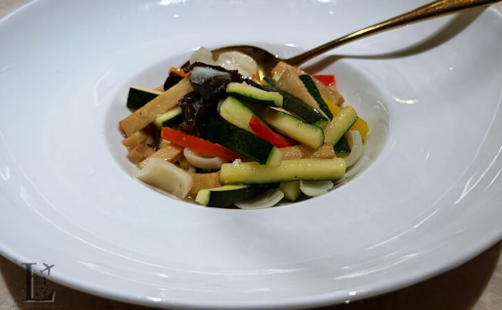 明娟楼中餐庁 (Ming Juan Lou Chinese Restaurant)の月下大地百合蔬(Moonlit Earth Lily Vegetables)