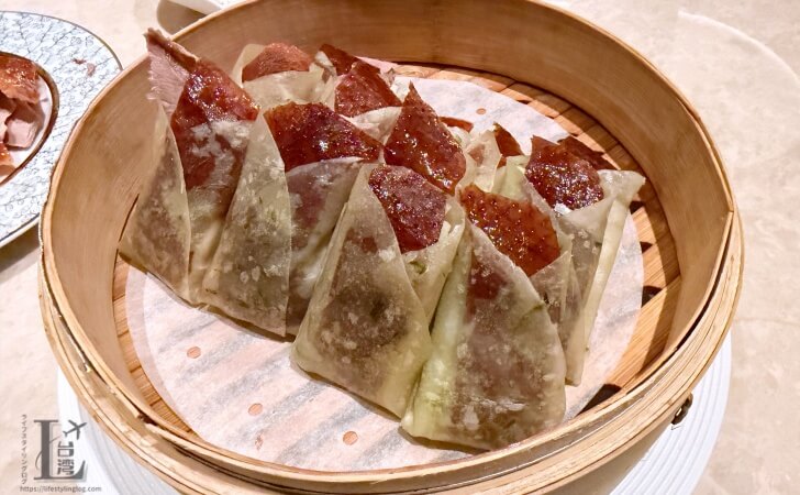 明娟楼中餐庁 (Ming Juan Lou Chinese Restaurant)で提供された北京ダック