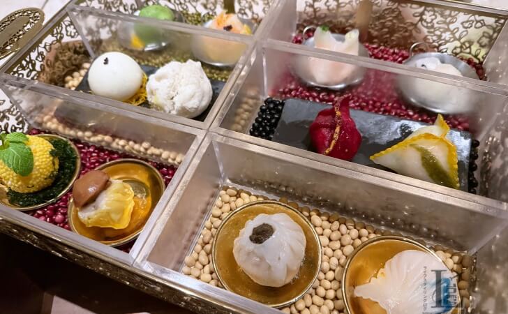 明娟楼中餐庁 (Ming Juan Lou Chinese Restaurant)の12種類の点心